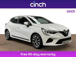 White Used 2022 Renault Clio V Iconic Hatchback | £12,349 (Fair price)