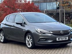 Grey Used 2019 Vauxhall Astra SRi Hatchback | £7,795 (Fair price)