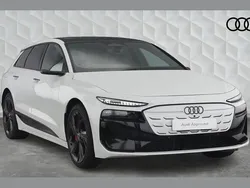 White Used 2025 Audi e-tron Performance SUV | £59,950