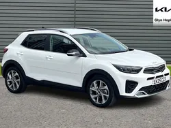 White New 2025 Kia Stonic GT-Line SUV | £21,161 (Fair price)