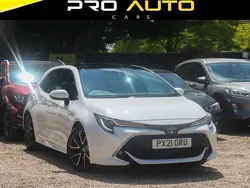 White Used 2021 Toyota Corolla Hatchback | £15,650 (Fair price)