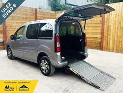 Grey Used 2016 Citroën Berlingo MPV | £9,402 (Expensive)