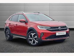 Red Used 2022 VW Taigo Style SUV | £17,595 (Fair price)