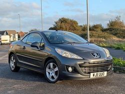 Used 2011 Peugeot 207 CC Sport Cabriolet | £3,500 (A bit pricey)