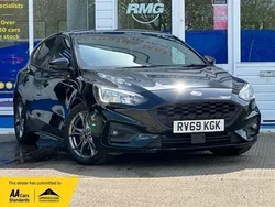 Black Used 2019 Ford Focus ST-Line Hatchback | £9,600 (Fair price)