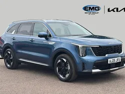 Blue Used 2025 Kia Sorento 2 SUV | £42,995 (Fair price)