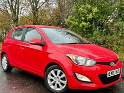 Red Used 2014 Hyundai i20 Active Hatchback | £7,995 (Fair price)