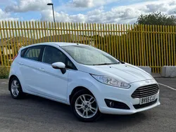 White Used 2015 Ford Fiesta Zetec Hatchback | £4,990 (Fair price)