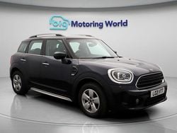 Used 2021 Mini Cooper Countryman Classic SUV | £17,263 (Good price)