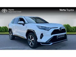 White Used 2024 Toyota RAV4 Hybrid Design SUV | £34,711 (Fair price)
