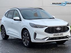 White Used 2025 Ford Kuga ST-Line X SUV | £30,975 (Expensive)