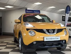 Yellow Used 2016 Nissan Juke 360º SUV | £8,995 (A bit pricey)
