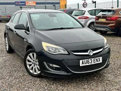 Black Used 2013 Vauxhall Astra Elite Hatchback | £3,495 (Fair price)