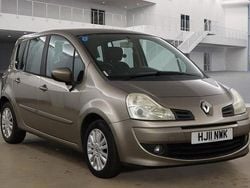 Beige Used 2011 Renault Grand Modus Dynamique MPV | £2,998 (Fair price)