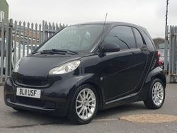 Black Used 2011 Smart ForTwo Coupé Passion Coupe | £3,495 (Fair price)