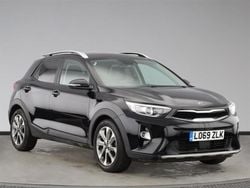 Metallic black Used 2020 Kia Stonic 3 SUV | £13,390 (Good price)