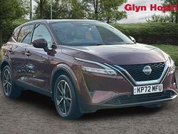 Red Used 2022 Nissan Qashqai Tekna SUV | £17,405 (Fair price)