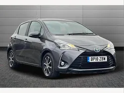 Grey Used 2018 Toyota Yaris Hybrid Hatchback | £12,650 (Fair price)