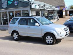 Silver Used 2005 Honda CR-V Executive SUV | £2,295 (Fair price)