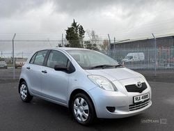 Silver Used 2008 Toyota Yaris T2 Hatchback | £1,650 (Good price)