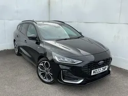 Black Used 2022 Ford Focus ST-Line Estate | £15,990 (Fair price)