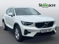 White New 2025 Volvo XC40 Core SUV | £31,995 (Super price)