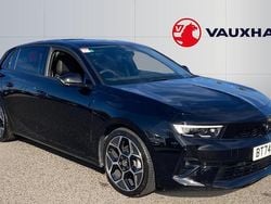 Used 2025 Vauxhall Astra Ultimate Hatchback | £22,294 (Fair price)