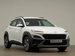 White Used 2023 Hyundai Kona SE SUV | £17,998 (Fair price)