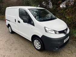 White Used 2019 Nissan NV200 Acenta Van | £8,995 (Fair price)