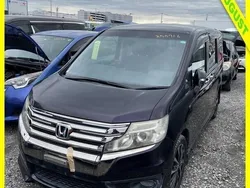 Purple Used 2014 Honda Stepwgn Cool MPV | £12,999 (Fair price)