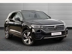 Black Used 2023 VW Touareg R-line SUV | £42,095 (Super price)