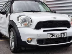 White Used 2012 Mini Cooper S Countryman SUV | £3,400 (Fair price)