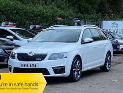 White Used 2014 Skoda Octavia vRS Estate | £13,194 (Fair price)