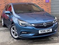 Blue Used 2016 Vauxhall Astra SRi Hatchback | £5,795 (Good price)