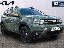 Green Used 2024 Dacia Duster Extreme SUV | £18,795 (Fair price)