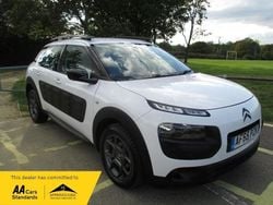 White Used 2015 Citroën C4 Cactus Feel Hatchback | £4,490 (Fair price)
