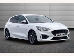 White Used 2020 Ford Focus ST-Line Hatchback | £12,590 (Fair price)