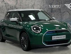 New 2025 Mini Cooper Exclusive Hatchback | £24,995 (Fair price)