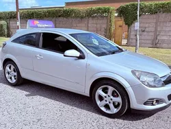 Silver Used 2009 Vauxhall Astra SRi Hatchback | £1,499 (Good price)