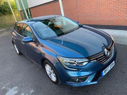 Blue Used 2017 Renault Mégane IV Dynamique Hatchback | £5,999 (Super price)