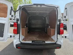 White Used 2022 Vauxhall Vivaro Sportive Van | £14,499 (Fair price)