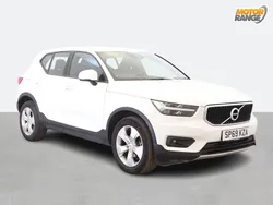 White Used 2019 Volvo XC40 Momentum SUV | £17,695 (Fair price)