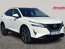 White Used 2022 Nissan Qashqai N-Connecta SUV | £19,975 (Fair price)