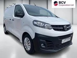 White Used 2022 Vauxhall Vivaro S Van | £10,995 (Fair price)