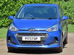 Champion blue Used 2018 Hyundai i10 Premium SE Hatchback | £11,500 (Fair price)