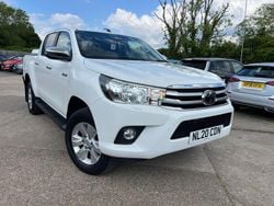 White Used 2020 Toyota HiLux Pickup | £18,990 (Super price)