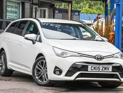White Used 2015 Toyota Avensis Business Edition Estate | £8,491 (Fair price)