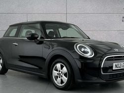 Black Used 2021 Mini ONE Classic Hatchback | £14,894 (Fair price)