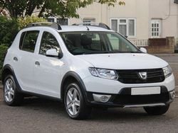 White Used 2014 Dacia Sandero Ambiance Hatchback | £3,499 (Fair price)
