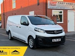 White Used 2020 Vauxhall Vivaro Van | £10,499 (Fair price)